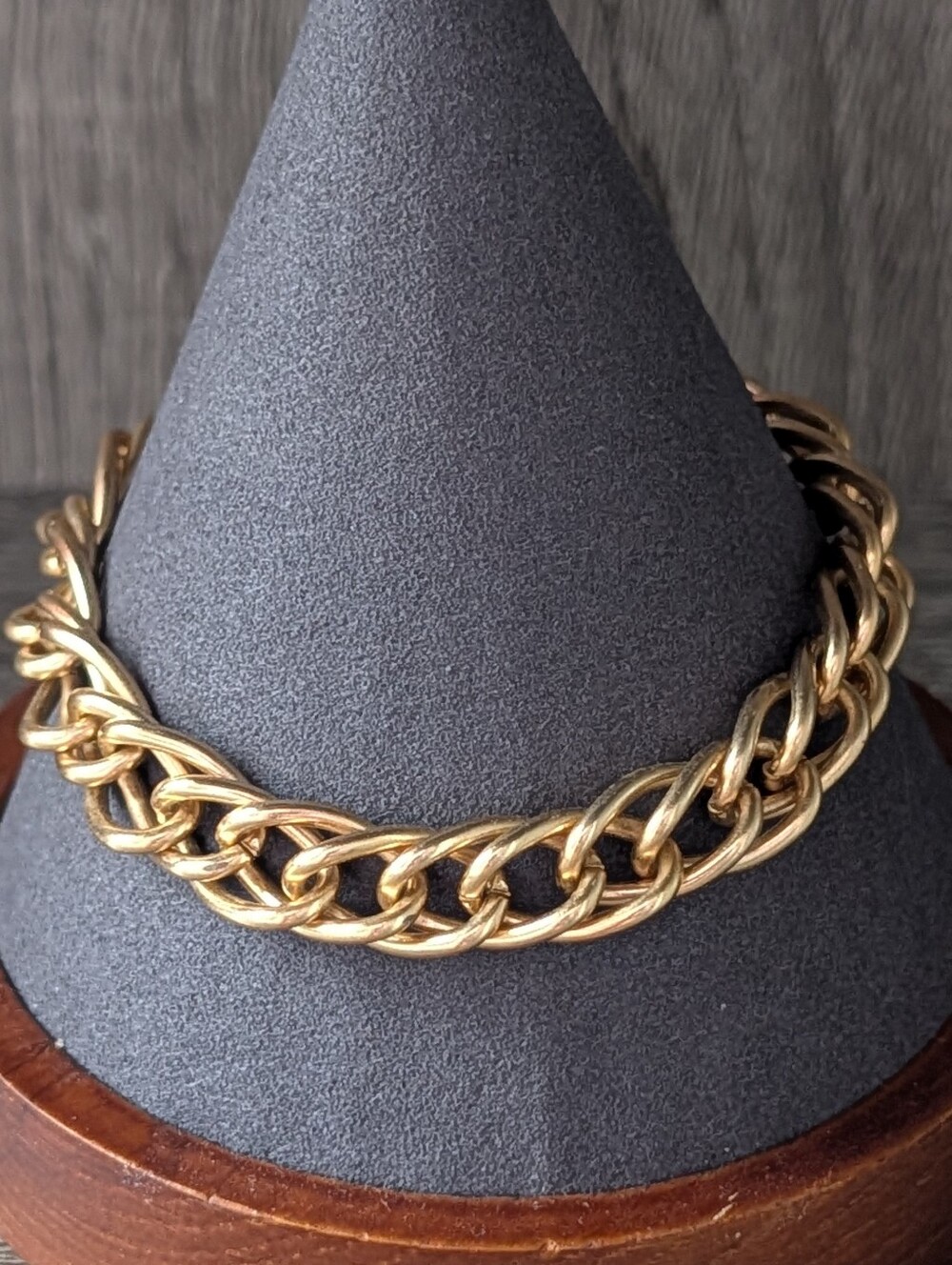 Classic Gold-Tone Chunky Chain Link Bracelet